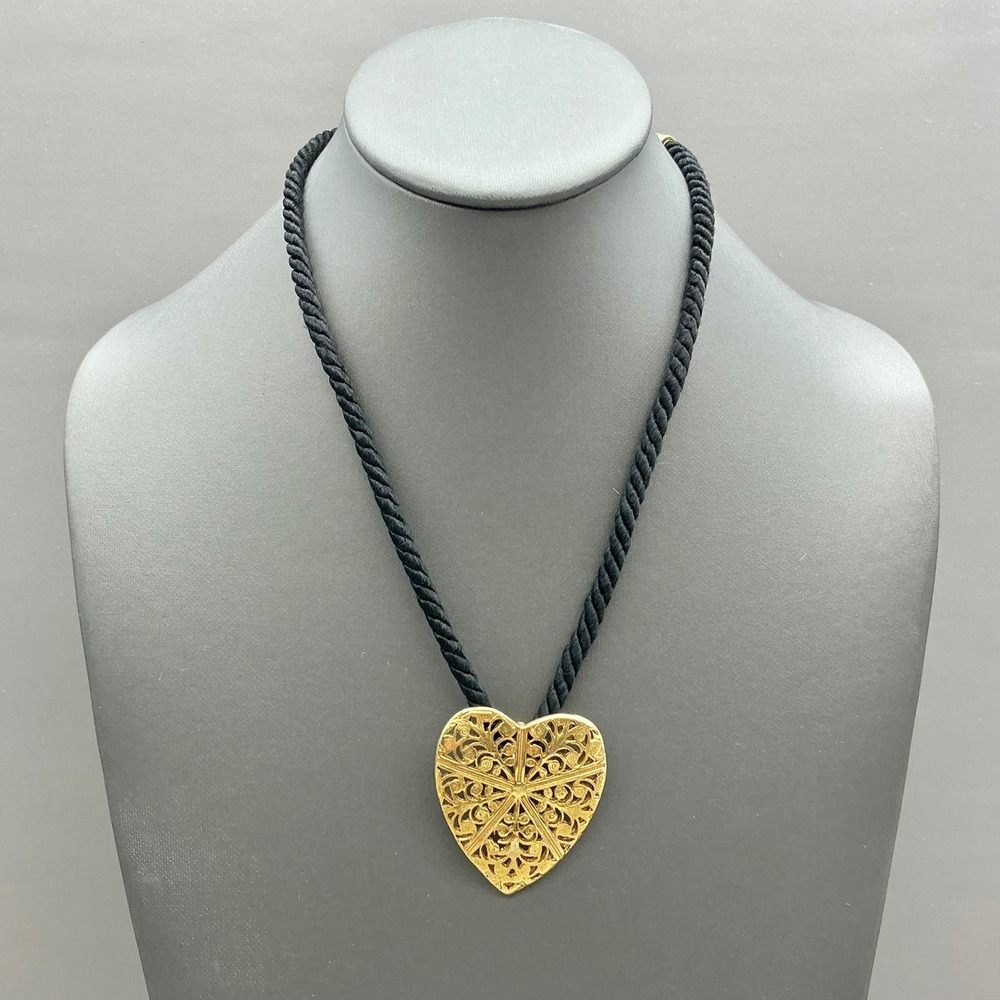 Heart Pendant Necklace Women Black Gold Filigree Rope Chain Adjustable Length